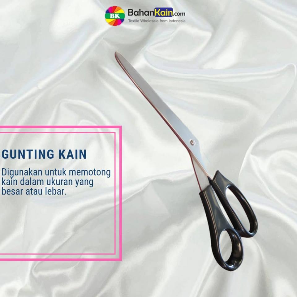 gunting kain