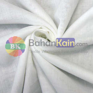 Kain Vanilla Polyester Putih