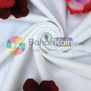 Kain Satin Velvet Polyester Putih Lebar 150 cm