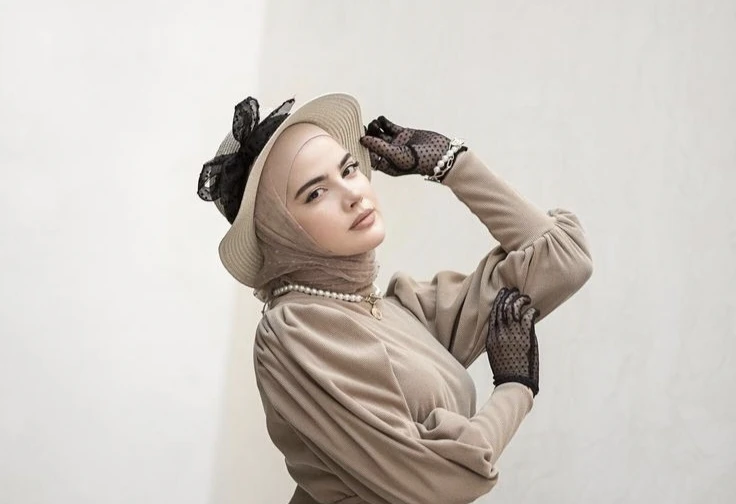 9 Aksesoris Hijab Untuk Tampil Stylish dan Eye-catching