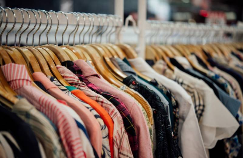Esensi Thrifting, Antara Cuan dan Ancaman!
