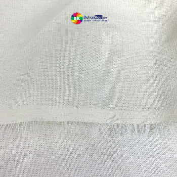 Kain Blacu TC Sakura