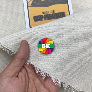 Kain Kanvas Cap Pyramid