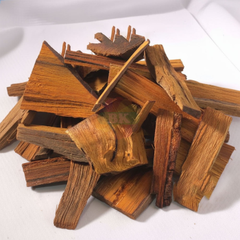 Pewarna Alami Kayu Secang 