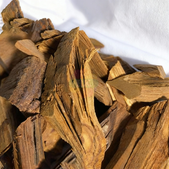 Pewarna Alami Kayu Teger 